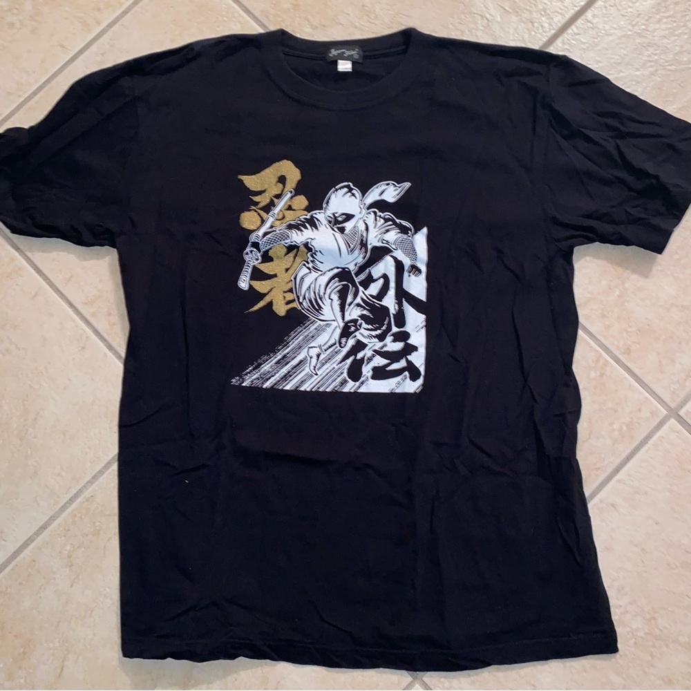 Men’s t shirt